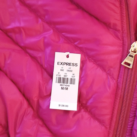 Express light weight pink puffer jacket medium NWT - Picture 4 of 5